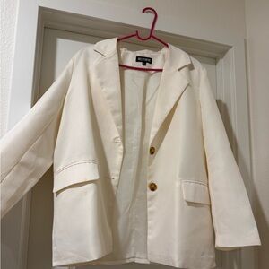 Missguided Cream Oversized Blazer Jacket with Tortoiseshell Buttons